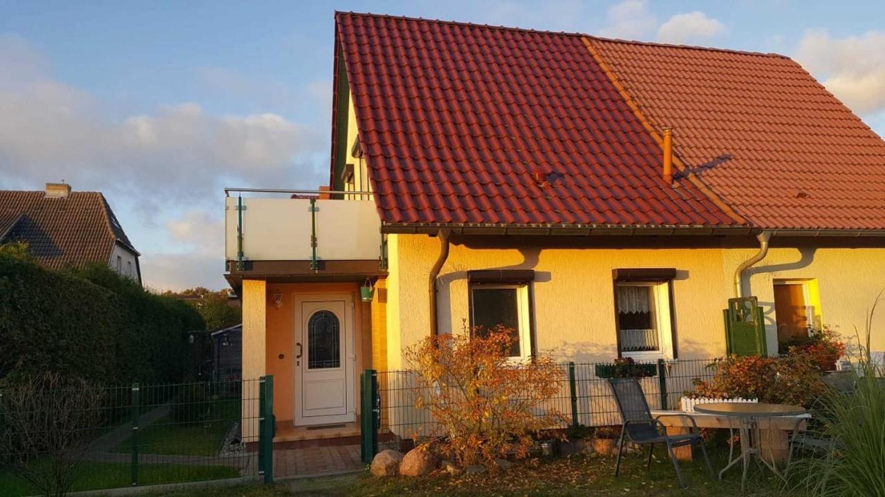 Ferienunterkuenfte Buggenthin Apartment Зиновиц Екстериор снимка