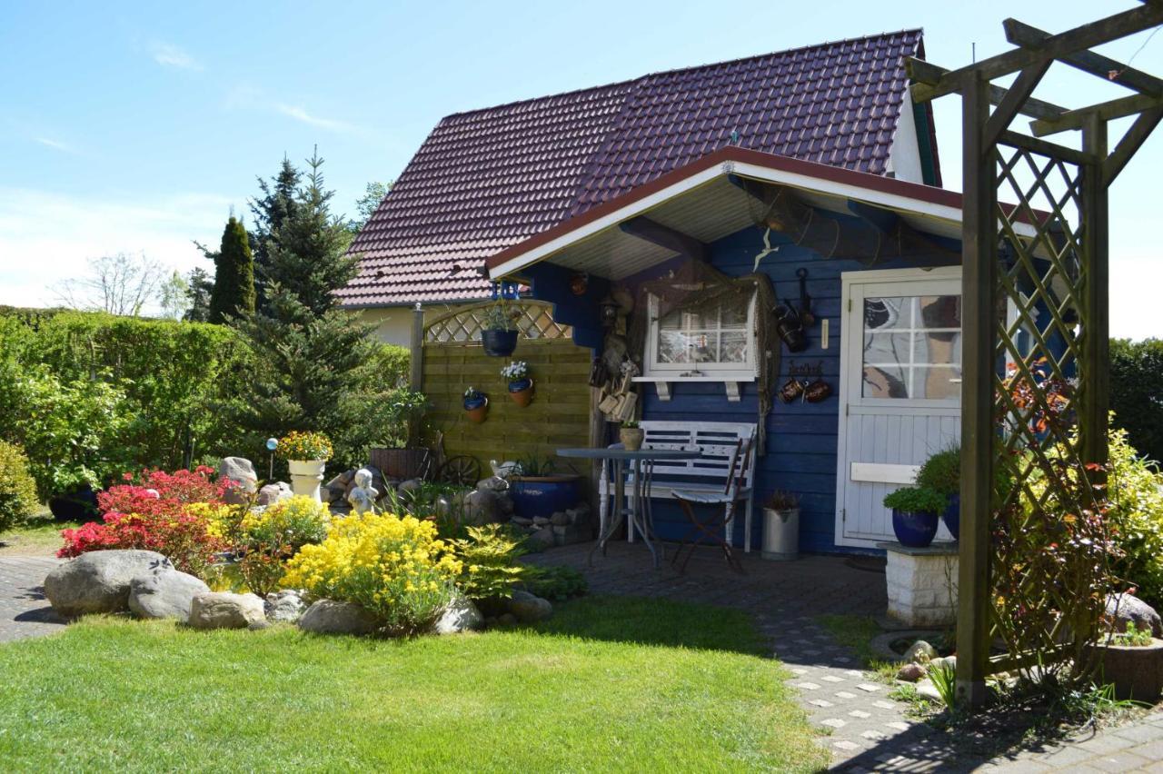 Ferienunterkuenfte Buggenthin Apartment Зиновиц Екстериор снимка