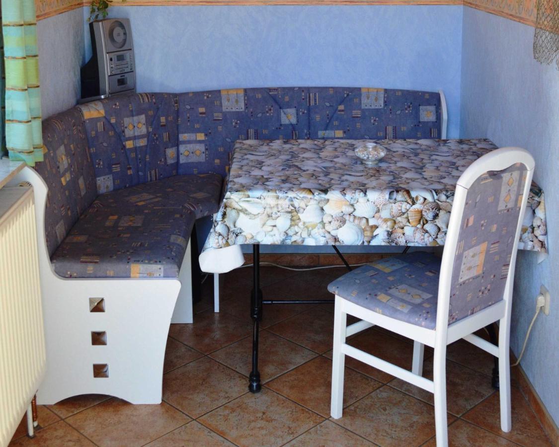 Ferienunterkuenfte Buggenthin Apartment Зиновиц Екстериор снимка